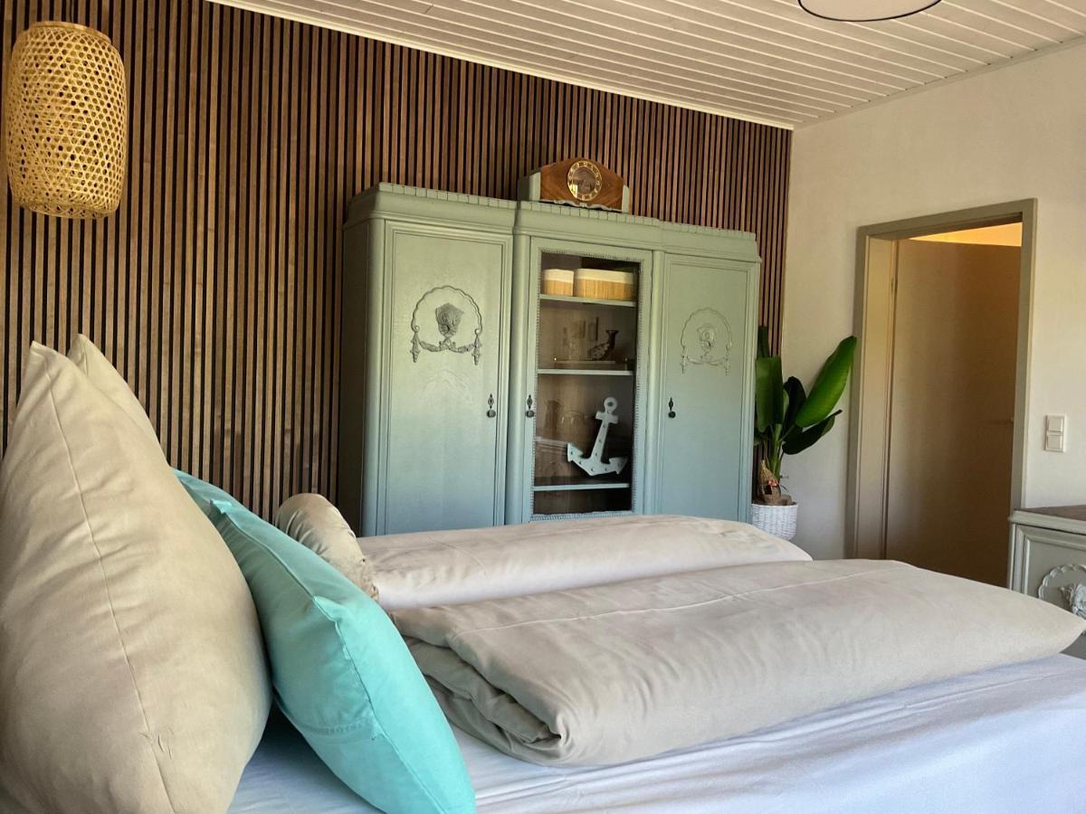 Zu Jeddelohs Lodge Hotel Gladenbach エクステリア 写真