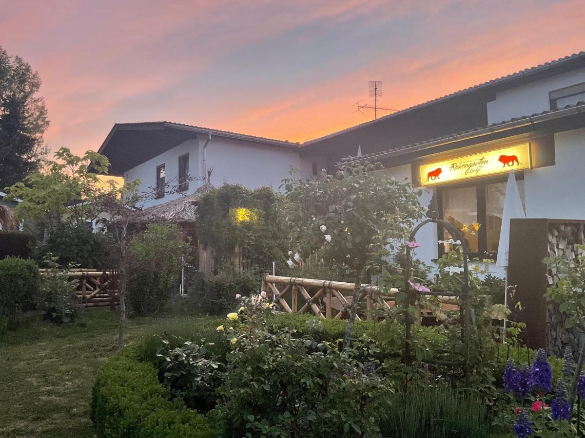 Zu Jeddelohs Lodge Hotel Gladenbach エクステリア 写真