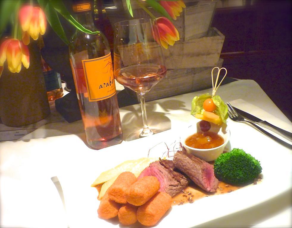Zu Jeddelohs Lodge Hotel Gladenbach エクステリア 写真