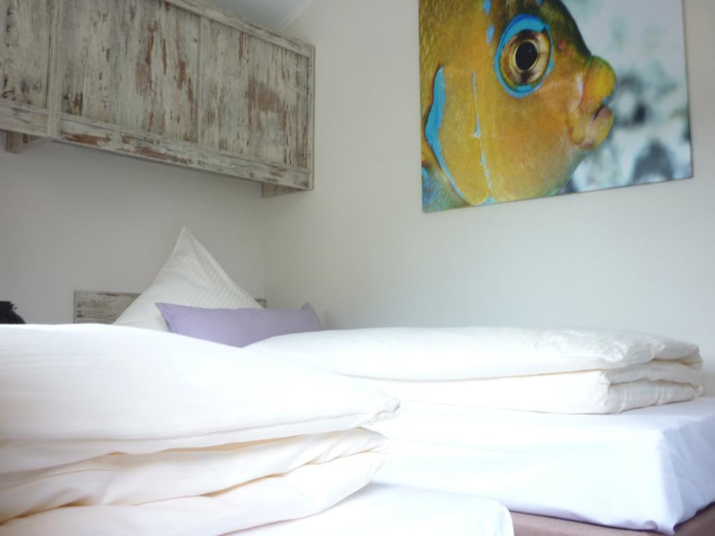 Zu Jeddelohs Lodge Hotel Gladenbach エクステリア 写真