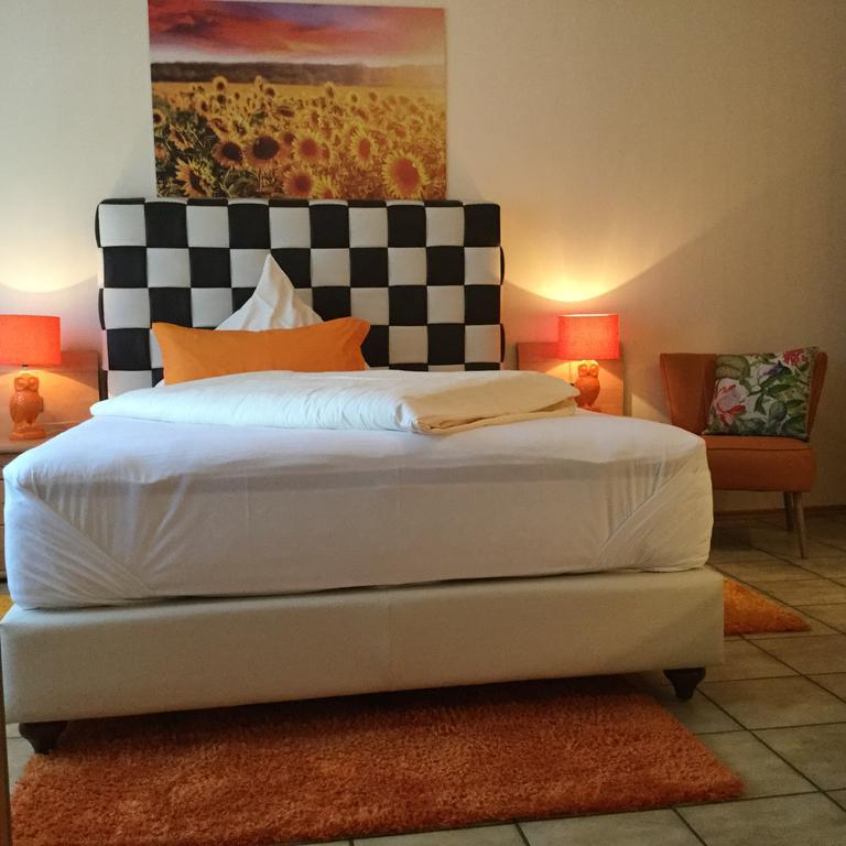 Zu Jeddelohs Lodge Hotel Gladenbach エクステリア 写真