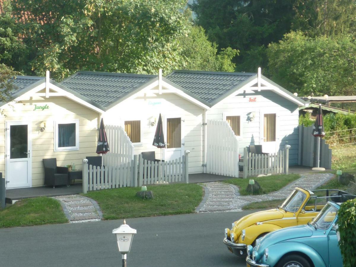 Zu Jeddelohs Lodge Hotel Gladenbach エクステリア 写真